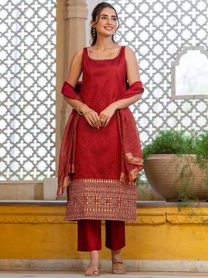 Women Ethnic Motifs Embroidered Regular Kurta with Trousers & With Dupatta 1