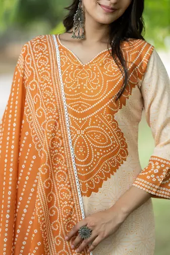 Women Bandhani Printed Regular Pure Cotton Kurta with Palazzos & With Dupatta