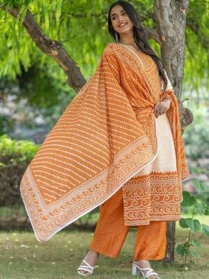 Women Bandhani Printed Regular Pure Cotton Kurta with Palazzos & With Dupatta 6