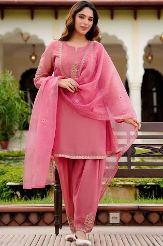 Women Ethnic Motifs Embroidered Regular Thread Work Pure Silk Kurta with Patiala & With Dupatta