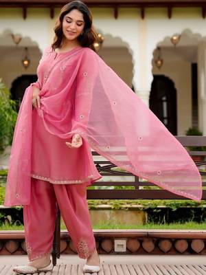 Women Ethnic Motifs Embroidered Regular Thread Work Pure Silk Kurta with Patiala & With Dupatta 3