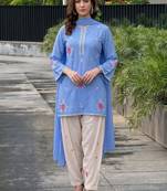 Women Floral Embroidered Regular Thread Work Pure Cotton Kurti with Trousers & With Dupatta