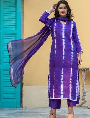 Women Dyed Regular Kurta with Trousers & With Dupatta 1