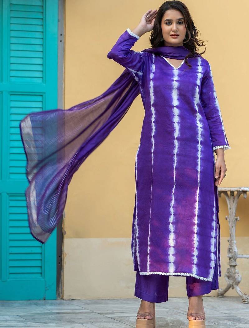 Women Dyed Regular Kurta with Trousers & With Dupatta