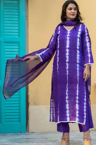 Women Dyed Regular Kurta with Trousers & With Dupatta