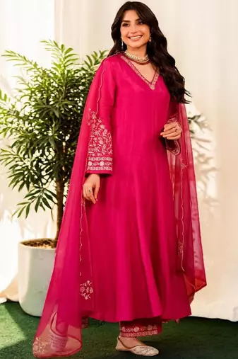 Women Ethnic Motifs Embroidered Empire Thread Work Chanderi Silk Kurta with Trousers & With Dupatta