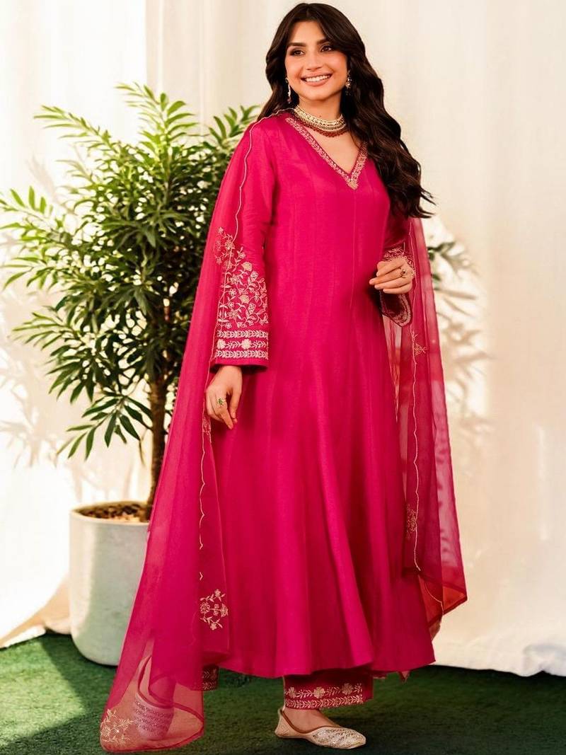 Women Ethnic Motifs Embroidered Empire Thread Work Chanderi Silk Kurta with Trousers & With Dupatta