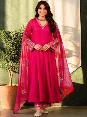 Women Ethnic Motifs Embroidered Empire Thread Work Chanderi Silk Kurta with Trousers & With Dupatta 6