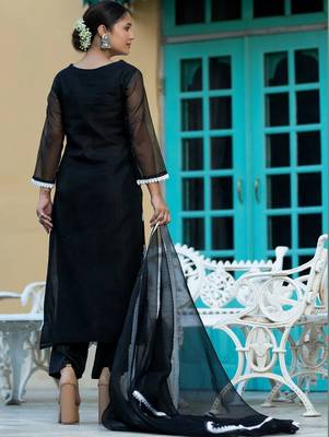 Women Ethnic Motifs Embroidered Regular Chikankari Kurta with Trousers & With Dupatta 4