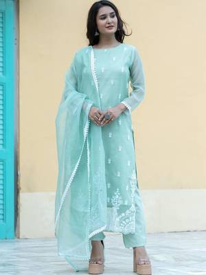 Women Ethnic Motifs Embroidered Regular Thread Work Kurta with Trousers & With Dupatta 6