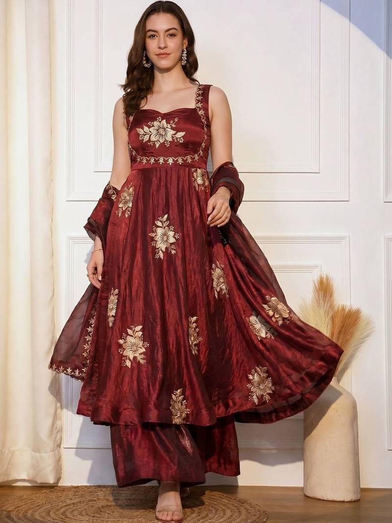 Women Floral Embroidered Empire Thread Work Kurta with Palazzos & With Dupatta