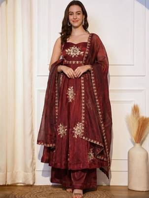 Women Floral Embroidered Empire Thread Work Kurta with Palazzos & With Dupatta 6