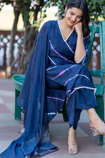 Leheriya Dyed V-Neck Pure Silk Straight Kurta With Trousers & Dupatta