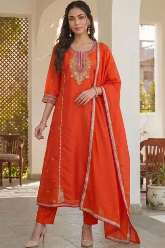 Women Ethnic Motifs Embroidered Regular Thread Work Kurta with Trousers & With Dupatta