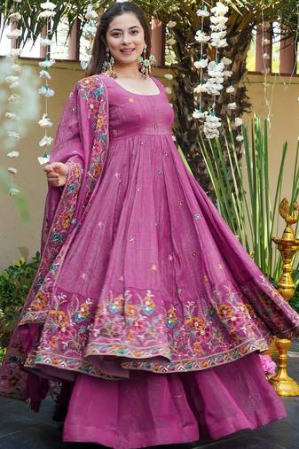 Women Floral Embroidered Empire Thread Work Kurta with Palazzos & With Dupatta