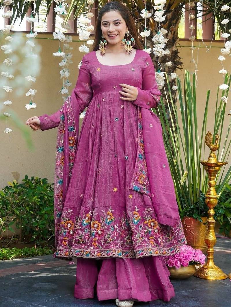 Women Floral Embroidered Empire Thread Work Kurta with Palazzos & With Dupatta