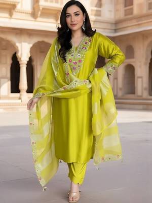 Women Ethnic Motifs Embroidered Regular Thread Work Kurta with Trousers & With Dupatta 1