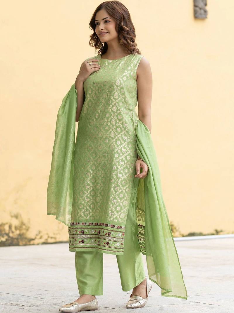 Women Ethnic Motifs Regular Thread Work Kurta with Palazzos & With Dupatta