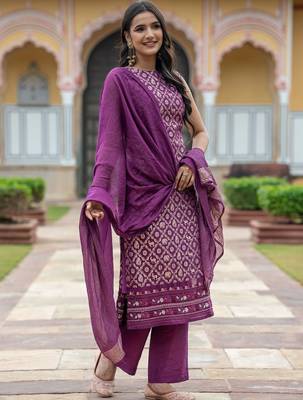 Women Ethnic Motifs Printed Regular Kurta with Trousers & With Dupatta 7