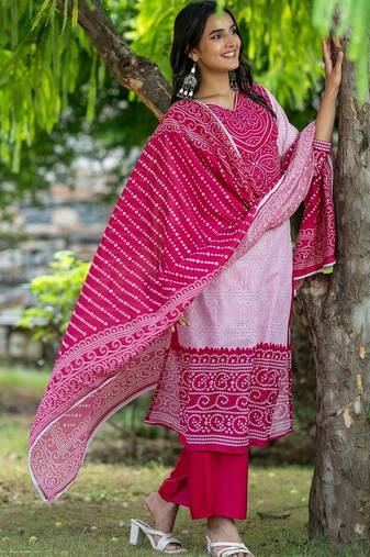 Women Bandhani Printed Regular Pure Cotton Kurta with Trousers & With Dupatta