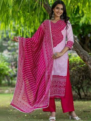 Women Bandhani Printed Regular Pure Cotton Kurta with Trousers & With Dupatta 3