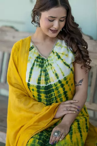 Abstract Printed V-Neck Pure Silk Kurta With Trousers & Dupatta