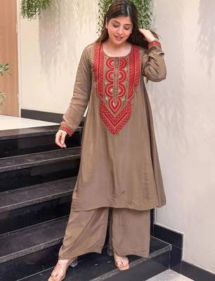 Women Ethnic Motifs Embroidered Regular Sequinned Silk Crepe Kurta with Palazzos 1