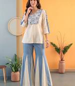 Women Floral Embroidered Regular Thread Work Kurta with Palazzos