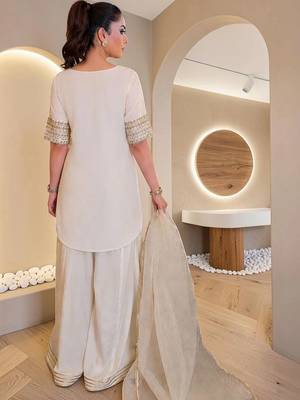 Women Ethnic Motifs Embroidered Regular Silk Chiffon Kurta with Sharara & With Dupatta 4