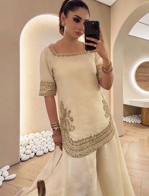 Women Ethnic Motifs Embroidered Regular Silk Chiffon Kurta with Sharara & With Dupatta 6