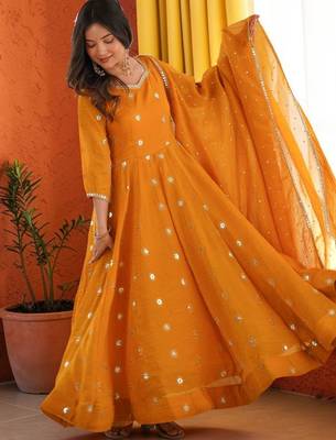 Women Ethnic Motifs Embroidered Empire Sequinned Kurta with Trousers & With Dupatta 3
