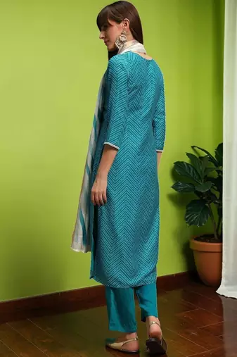 Women Ethnic Motifs Printed Regular Thread Work Pure Cotton Kurta with Trousers & With Dupatta