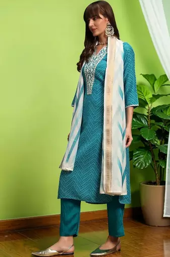 Women Ethnic Motifs Printed Regular Thread Work Pure Cotton Kurta with Trousers & With Dupatta