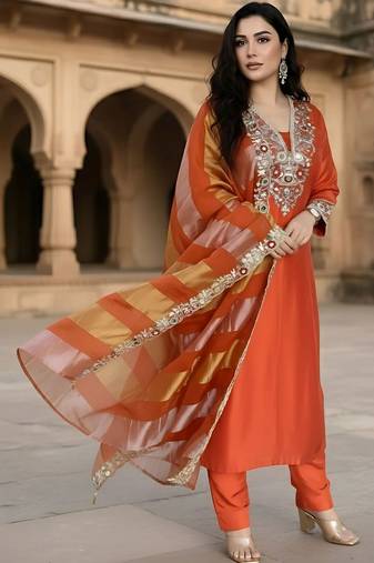 Women Ethnic Motifs Embroidered Regular Thread Work Kurta with Trousers & With Dupatta