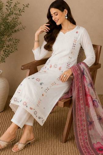 Women Ethnic Motifs Embroidered Regular Thread Work Pure Cotton Kurta with Trousers & With Dupatta