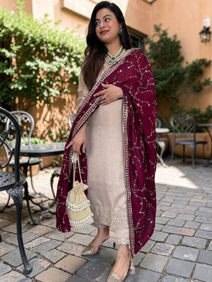 Women Yoke Design Regular Sequinned Kurta with Trousers & With Dupatta 7