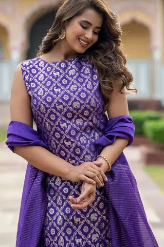Women Ethnic Motifs Regular Kurta with Palazzos & With Dupatta