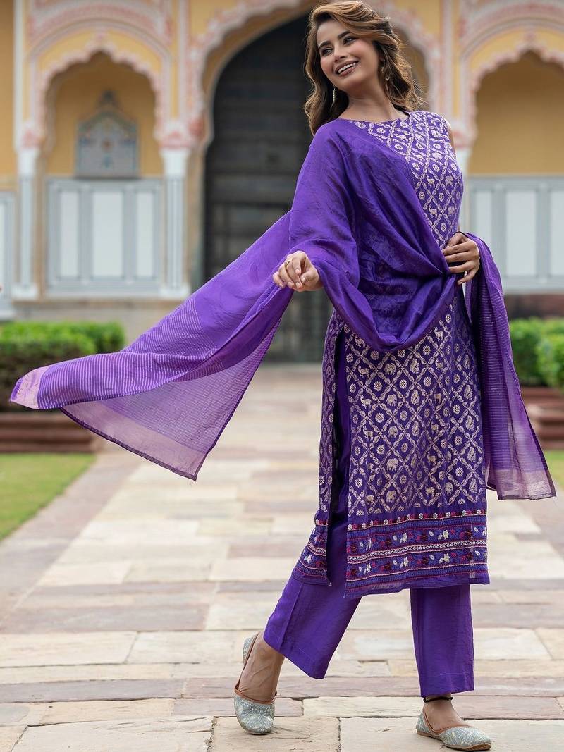 Women Ethnic Motifs Regular Kurta with Palazzos & With Dupatta