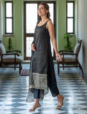 Women Ethnic Motifs Printed Regular Kurta with Trousers & With Dupatta 4