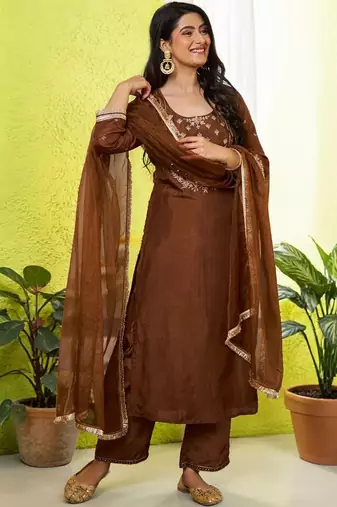 Women Ethnic Motifs Embroidered Regular Thread Work Kurta with Trousers & With Dupatta