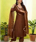 Women Ethnic Motifs Embroidered Regular Thread Work Kurta with Trousers & With Dupatta
