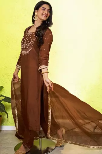 Women Ethnic Motifs Embroidered Regular Thread Work Kurta with Trousers & With Dupatta