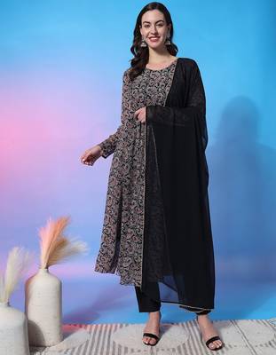 Paisley Empire Round Neck Full Sleeves Anarkali Kurta With Trousers & Dupatta 6