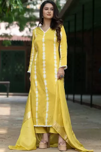 Women Dyed Regular Kurta with Palazzos & With Dupatta