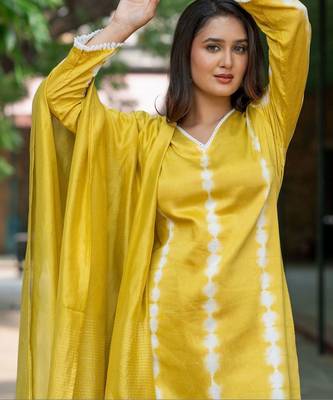 Women Dyed Regular Kurta with Palazzos & With Dupatta 5