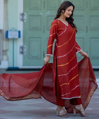 Women Leheriya Dyed Regular Pure Silk Kurta with Trousers & With Dupatta 6