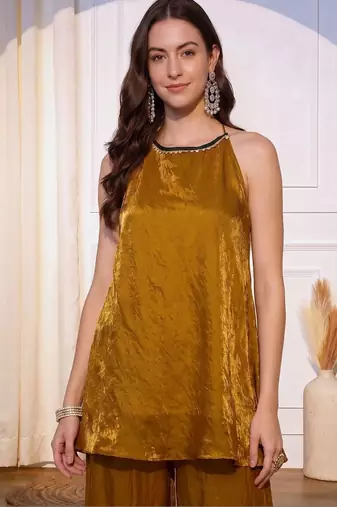 Women Regular Kurta with Palazzos