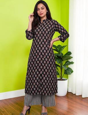 Women Floral Printed Regular Pure Cotton Kurta with Palazzos 1