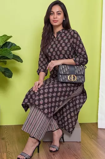 Women Floral Printed Regular Pure Cotton Kurta with Palazzos