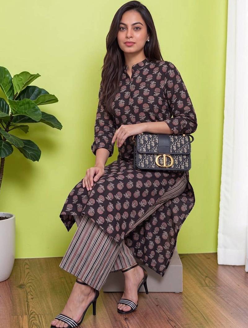 Women Floral Printed Regular Pure Cotton Kurta with Palazzos